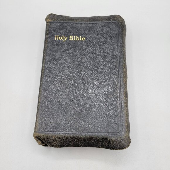 1940s Vintage Holy Bible Winston International Series Red Letter KJV - Picture 1 of 11